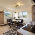 Haus Saro 호프가르텐 임 브릭젠탈
