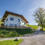 Haus Saro