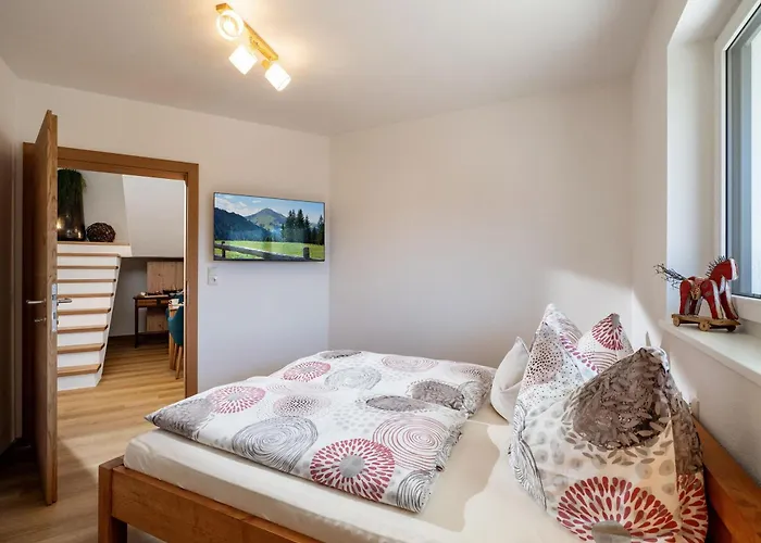 Haus Saro Apartment *