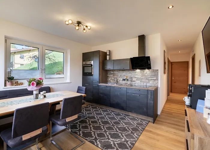 Apartment Haus Saro *