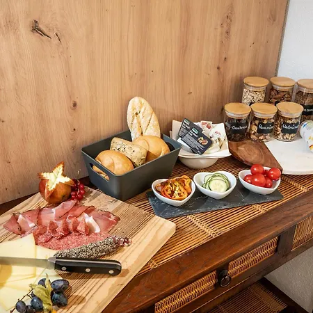 Haus Saro Apartament