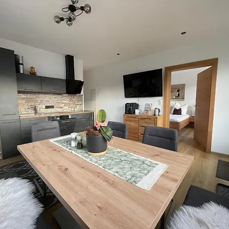 Apartament Haus Saro